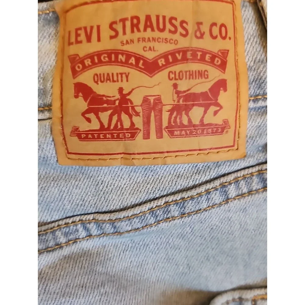 Levi's Light Wash Ribcage Straight Ankle, Button Fly, Denim Jeans 29